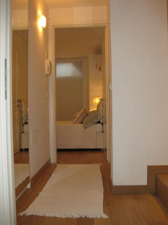 Appartamento In Villa Pesaro Quarto foto