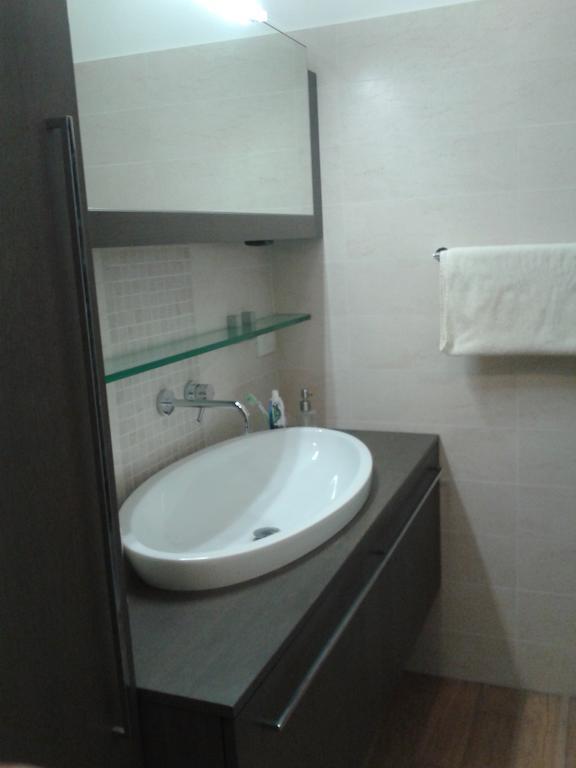 Appartamento In Villa Pesaro Quarto foto
